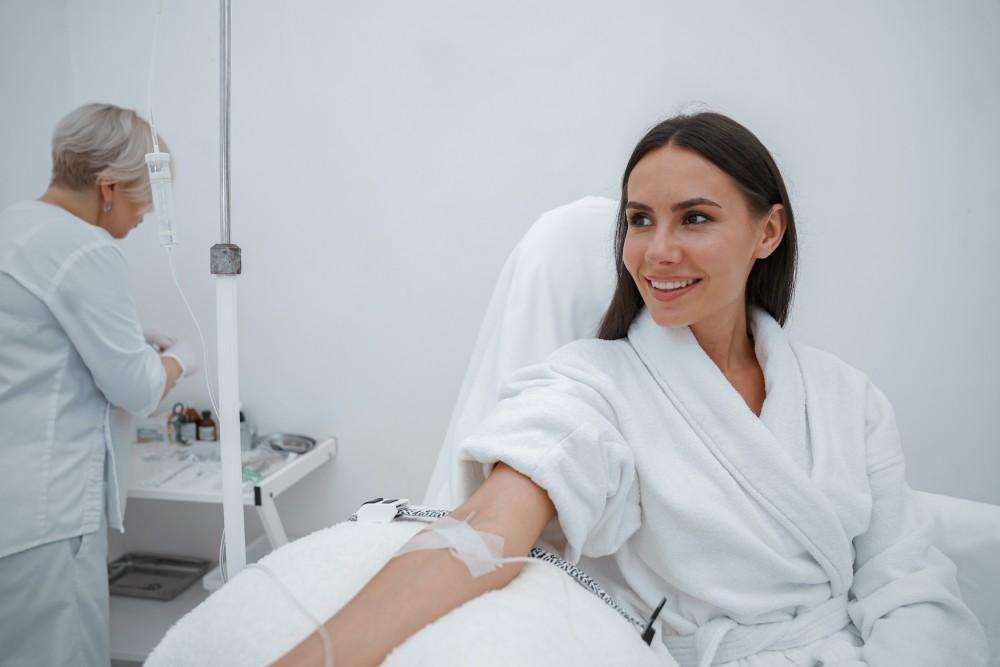 How long does IV therapy last in your body? thumbnail
