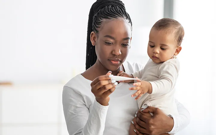 How to Manage a Minor Fever in Children thumbnail