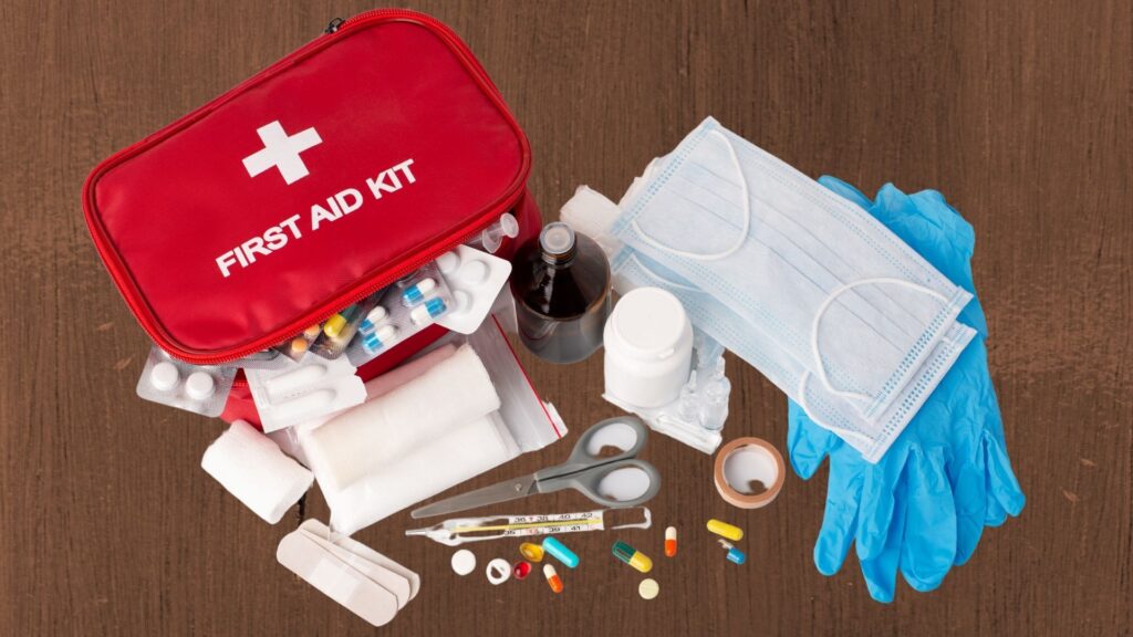 Traveler’s First Aid Kit: What to Include thumbnail