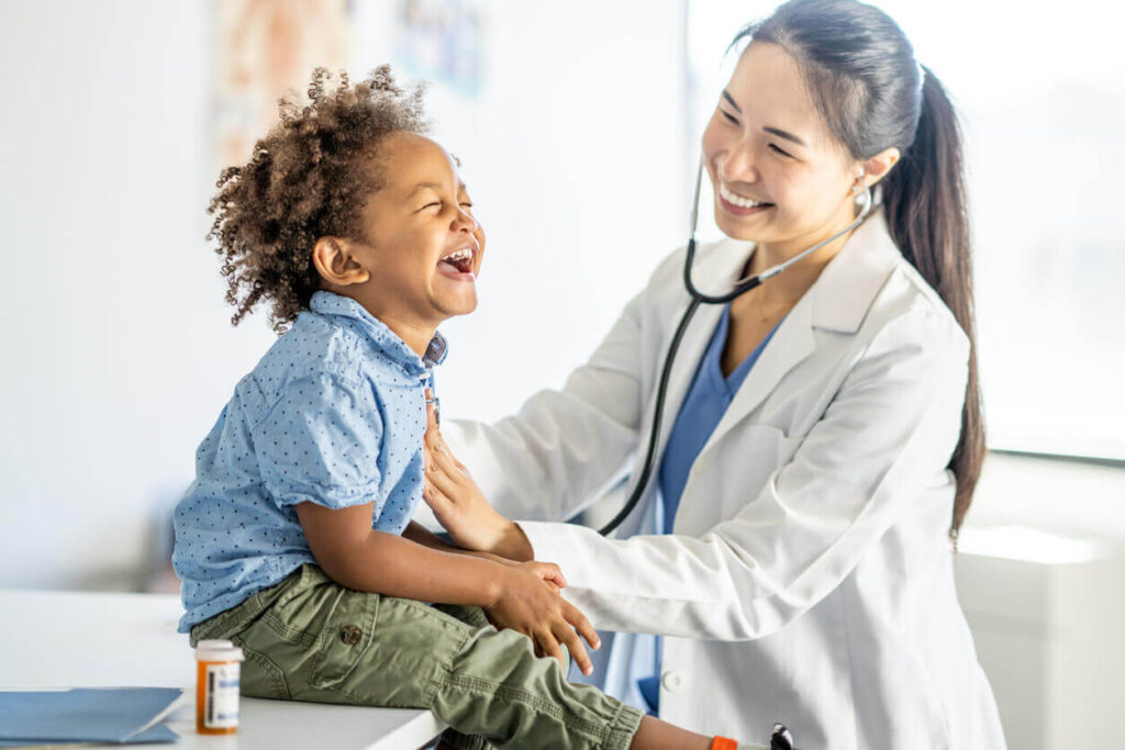 When to Call the Pediatrician (and When Not To) thumbnail