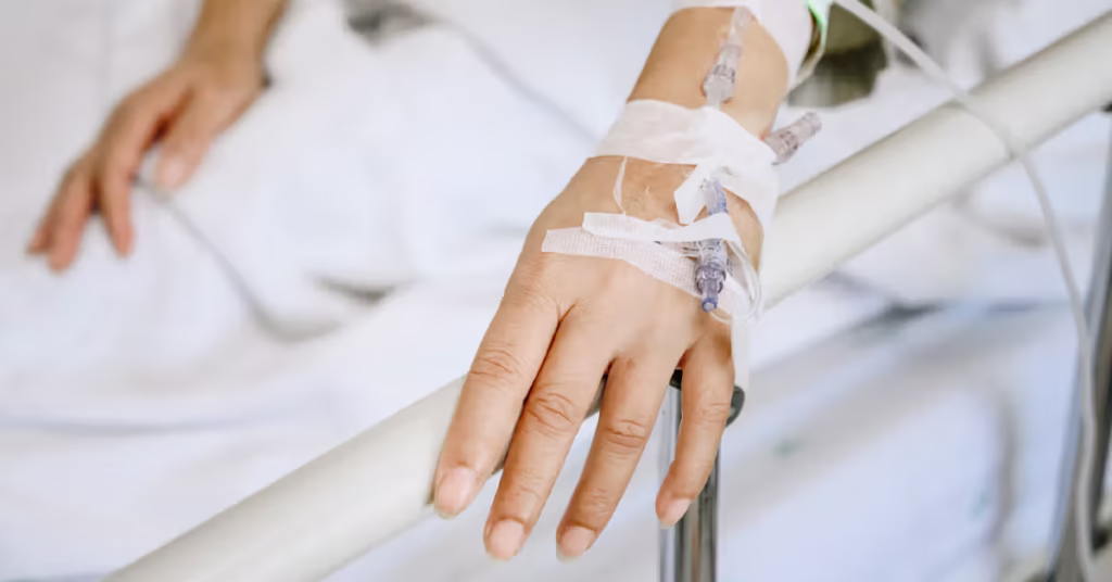 What are the downsides of IV therapy? thumbnail